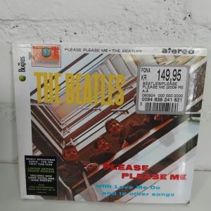 aa468ab5-7429-4f8b-8c29-66e65572b62a The Beatles CD
